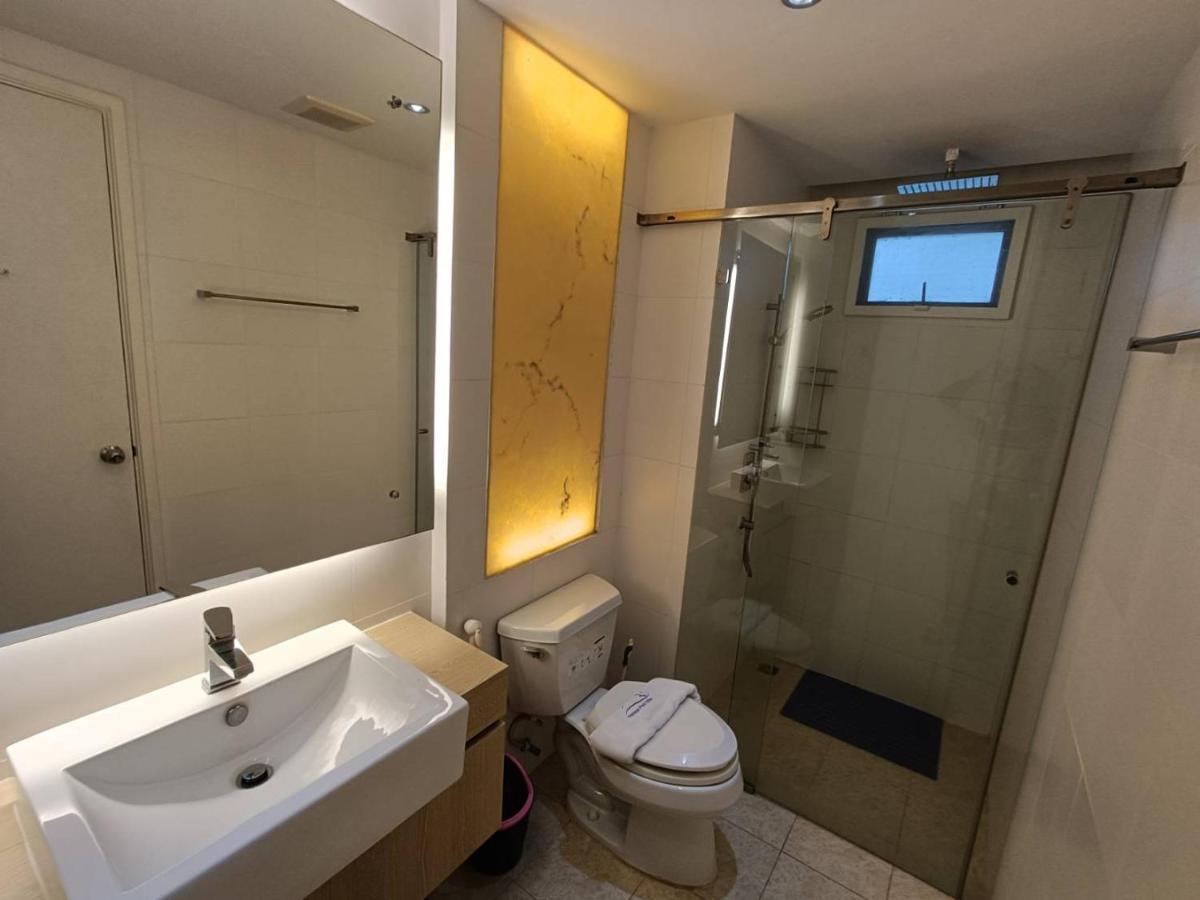 Atlantis Condo Resort By Somphong Jomtien Beach Exterior foto
